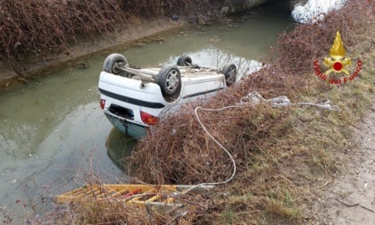 Novara 48enne trovato morto nella sua auto