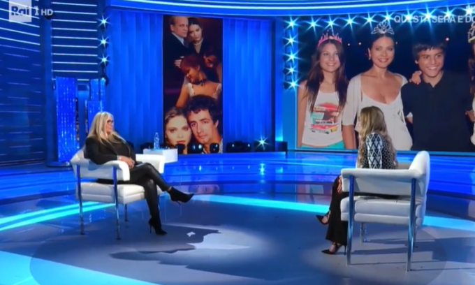 Gaffe geografica di Mara Venier con Ornella Muti: “Novi Ligure è in Liguria”