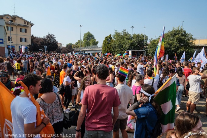 Migliaia di persone attese in città per “La Queerta Dose”, evento conclusivo della Pride week