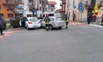 Incidente a Invorio: automobilista estratto dai vigili del fuoco