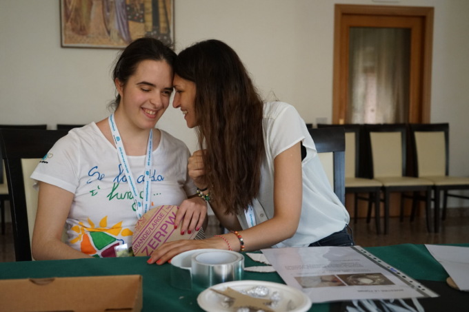 Lega del Filo d’oro a Novara cerca nuovi volontari e promuove un corso di formazione