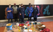 Murale sul tema dell'amicizia con Refreshink e i ragazzi di Agbd