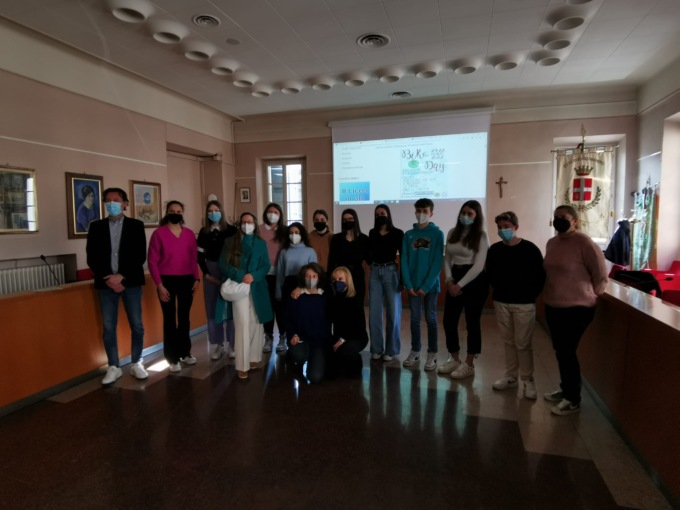 Per due giorni a scuola in bici: la proposta degli studenti di Borgomanero