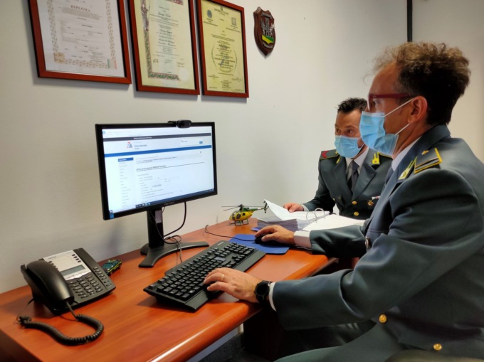 Resuscitavano aziende fallite per truffare in pieno lockdown società in tutta Italia