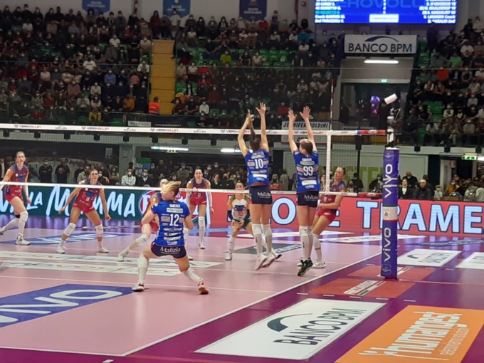 Igor Volley k.o. a Monza: mercoledì gara3 decisiva a Novara