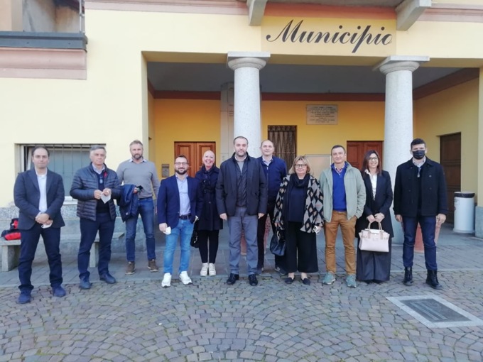 Sindaci dell’Est Sesia a colloquio con Binatti sull’accoglienza dei profughi