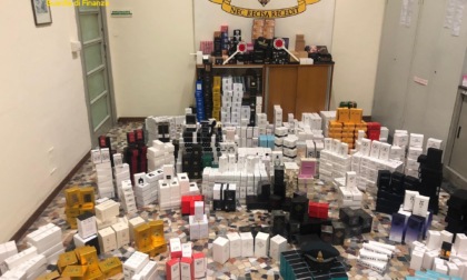 Scoperta Boutique Online dei profumi tarocchi: la base era a Novara