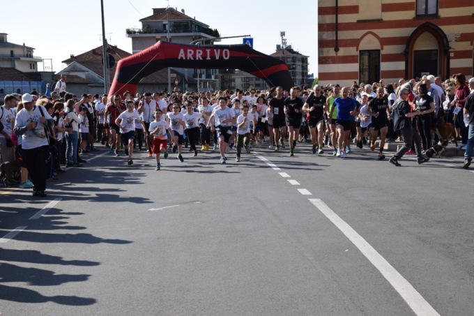 A Borgomanero 1500 iscritti per la camminata dell’oratorio del 1° maggio