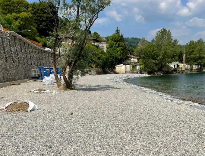 Arona nuova spiaggia dalla Nautica al Cit Bar