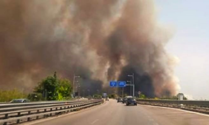 Vasto rogo lambisce la A26
