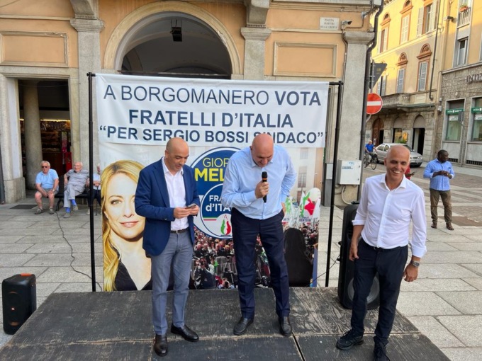 A Borgomanero per la campagna elettorale il fondatore di Fratelli d’Italia Guido Crosetto