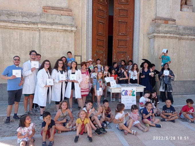 Restauro del portone della chiesa di San Pietro Apostolo