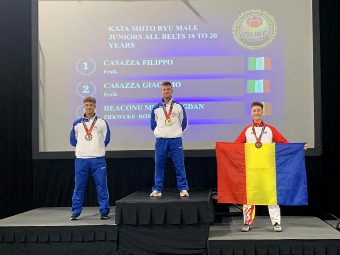 I fratelli Casazza di Agrate sul tetto mondiale del Karate