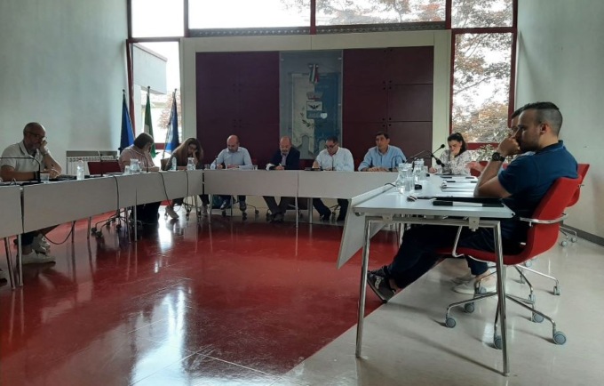 Stasera torna a riunirsi il Consiglio a Castelletto