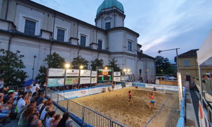 Intra: crolla una tribuna durante il Beach for Babies, un ferito