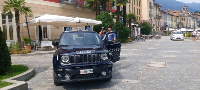 Spacciava ai giovani di Cannobio: arrestato dai carabinieri