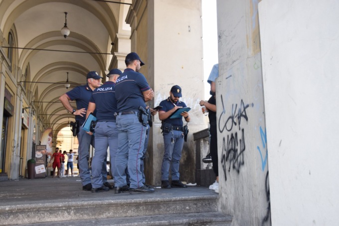 Novara controlli in città: un irregolare espulso