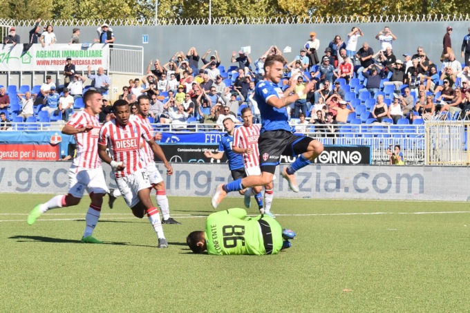 Il Novara Fc affonda la “corazzata” Vicenza