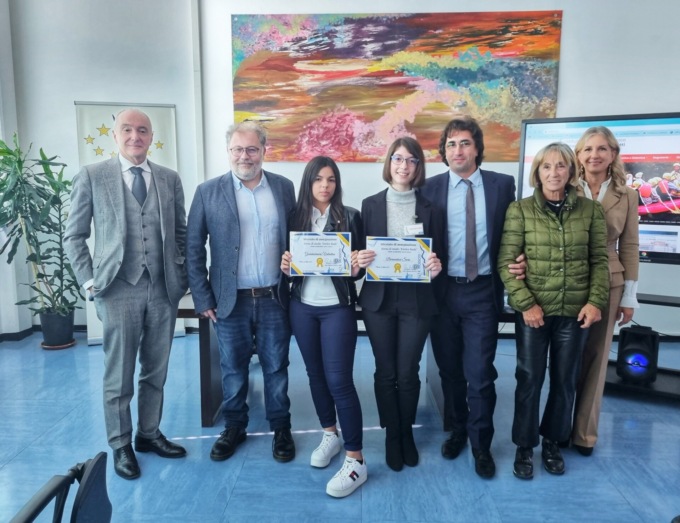 Assegnate le borse di studio “Fondo Enrico Badà” a due studentesse dell’Istituto “Mossotti” di Novara