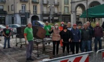 Castagnata alpina in piazza Cavour a Trecate