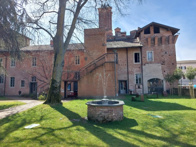 “Dieci piccoli colpi di lama” a Galliate
