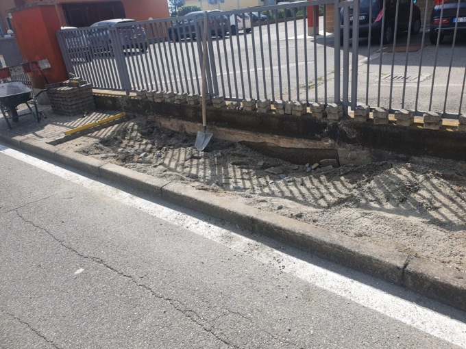 Cantieri aperti a Momo: si prosegue con i lavori