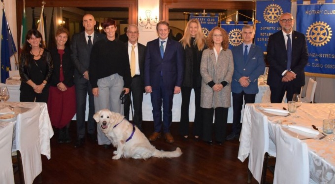A Borgomanero riparte il progetto Artù-Pet Therapy nelle case di riposo