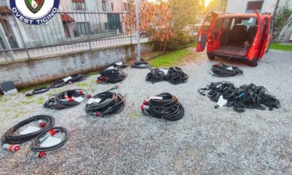 Rubano furgone e cavi elettrici: inseguimento con arresto a Trecate