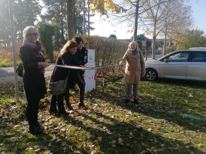 A Villa Picchetta di Cameri un nuovo punto di ricarica per mezzi elettrici