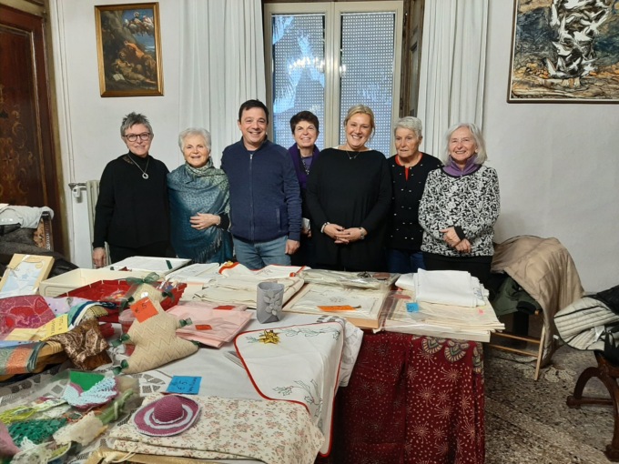 Domani e domenica mercatini di Natale con la San Vincenzo a Castelletto