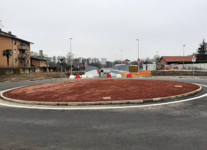 Borgomanero prosegue l’attesa per il sottopasso