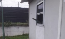 Vandali al campetto da calcio di Comignago