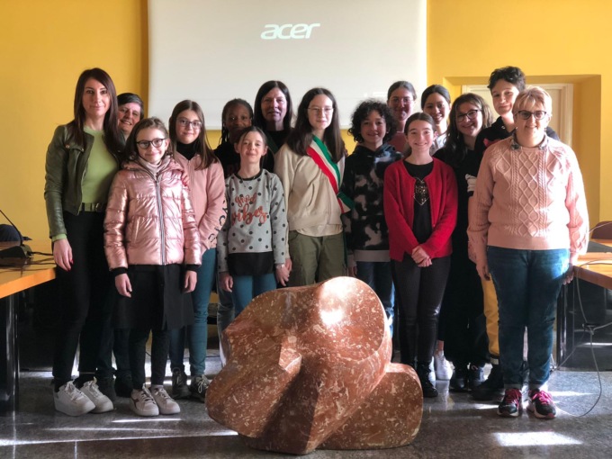 A Gozzano si è insediato il nuovo Consiglio comunale dei ragazzi