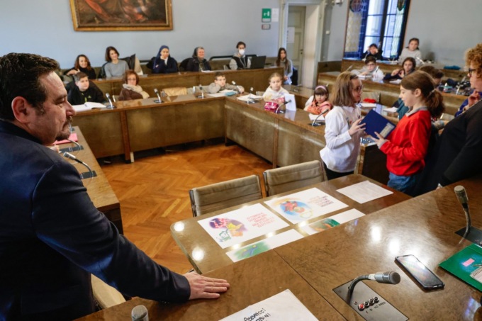 Novara riunito il consiglio delle bambine e dei bambini