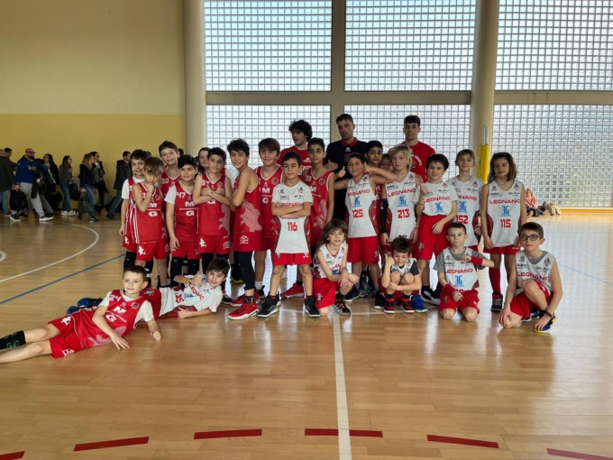 Allegra invasione di “mini squali” alla Carnival Cup
