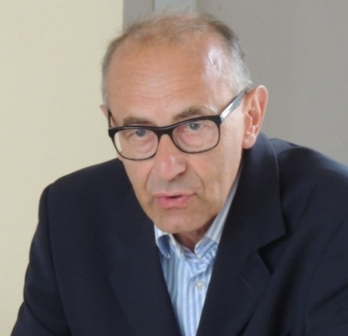 Nati 827 bambini: +7,5% del 2021