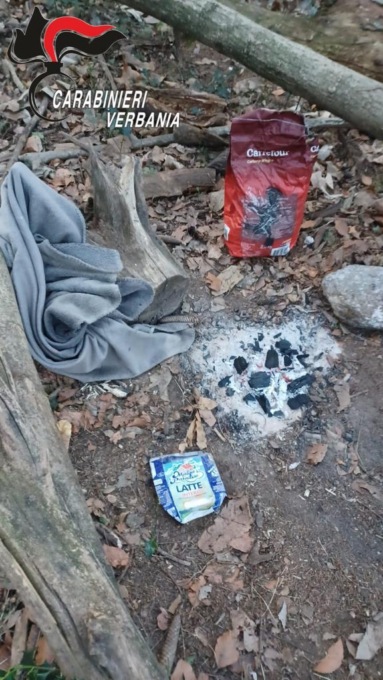 Market della droga nei boschi sopra Stresa: 7 ragazzi denunciati