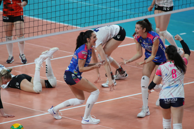 La Igor fa il bis con Stoccarda e vola in semifinale di Champions League