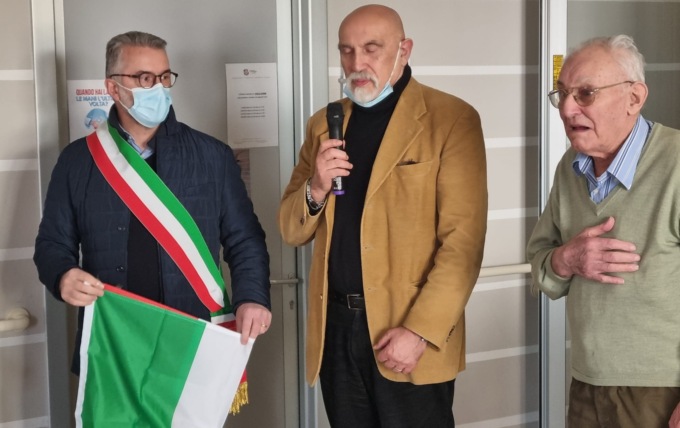 Ospite della Rsa di Invorio fa una donazione alla struttura