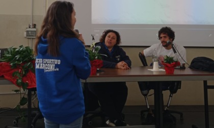 Il campione paralimpico Davide Bartolo Morana incontra gli studenti di Domodossola