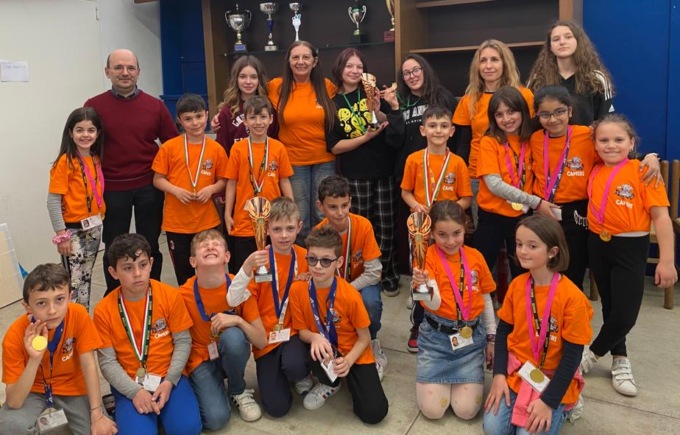 Campionati Provinciali Studenteschi-Scacchi 2023: “Tadini” Cameri vince tutto