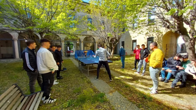 All’Omar di Oleggio all’intervallo si gioca a ping pong