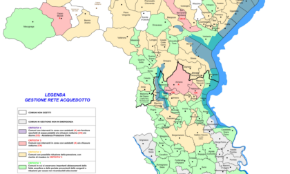 Tre comuni novaresi in stato di emergenza idrica: chiusure notturne e autobotti