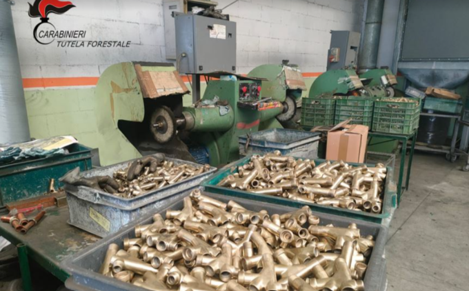 Paruzzaro sequestrata ditta di puliture metalliche