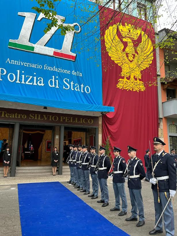 festa della polizia a trecate