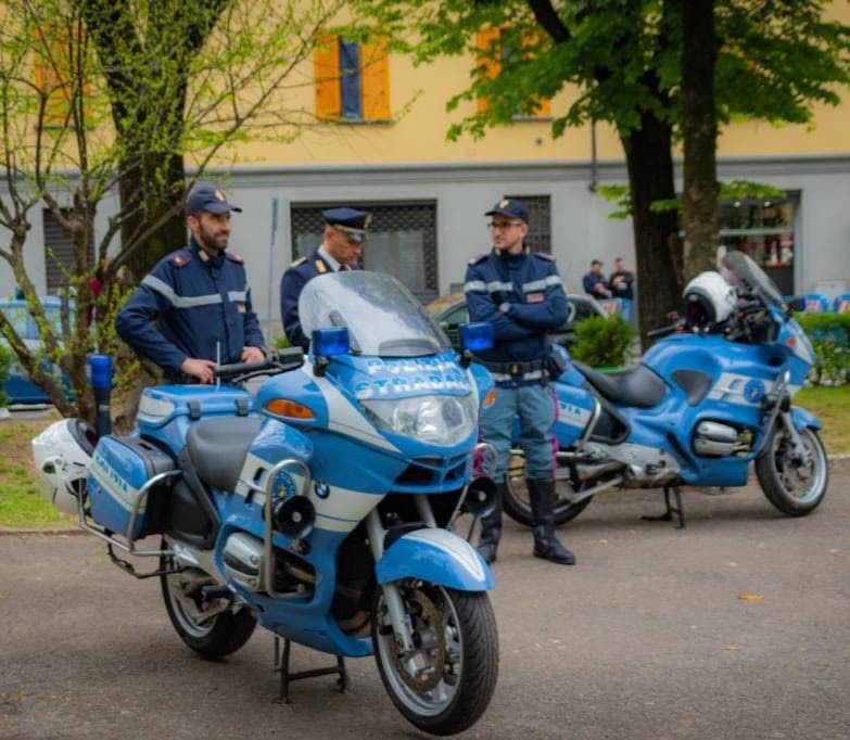 festa della polizia a trecate