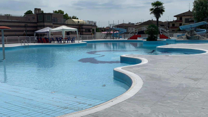 Trecate: la piscina aprirà davvero? Il bando è andato deserto