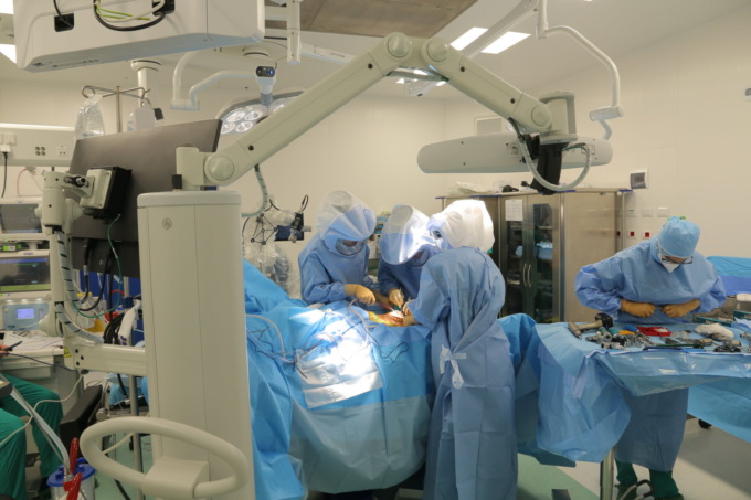 MAKO, il nuovo robot assistente, rivoluziona la chirurgia protesica presso Habilita I Cedri