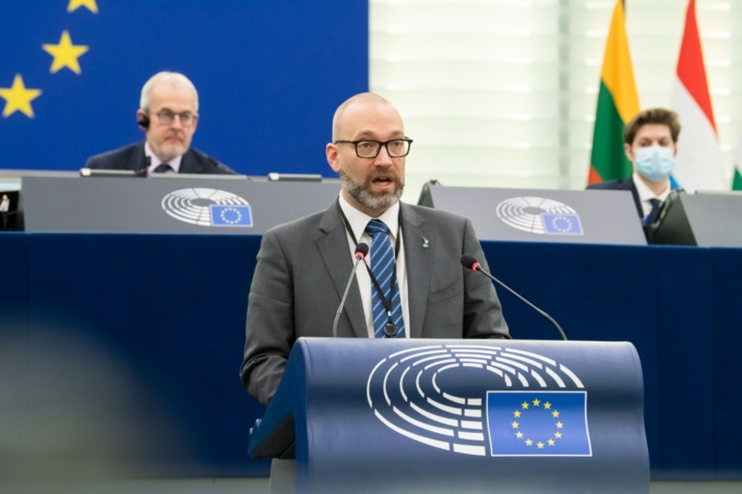 Panza: “La transizione ecologica europea e la Cina: un grosso problema per la nostra economia”