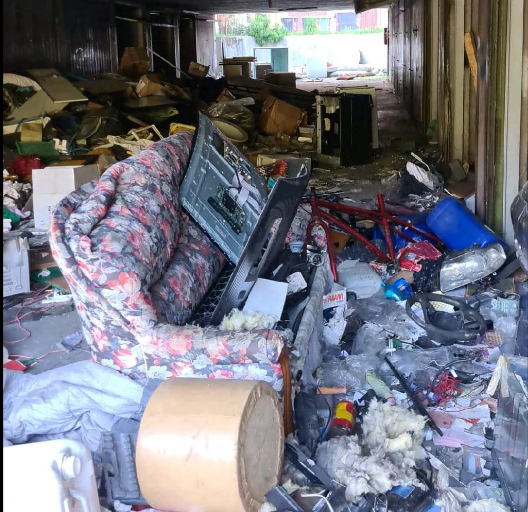 “Discarica abusiva” in via Casorati, c’è ancora da aspettare per lo sgombero